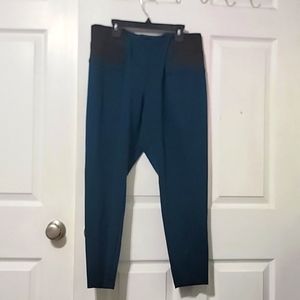 Torrid size 1 straight leg teal trousers